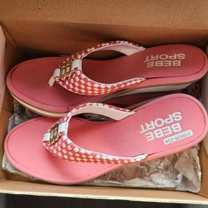 NIB Bebe Sport Sandals Dance Fever Wedge Thong Sandals Flip Flops Coral White 8